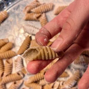 Pastakurs för stora & små - 20 september (Ett barn under 13 år deltar gratis per betalande vuxen.)